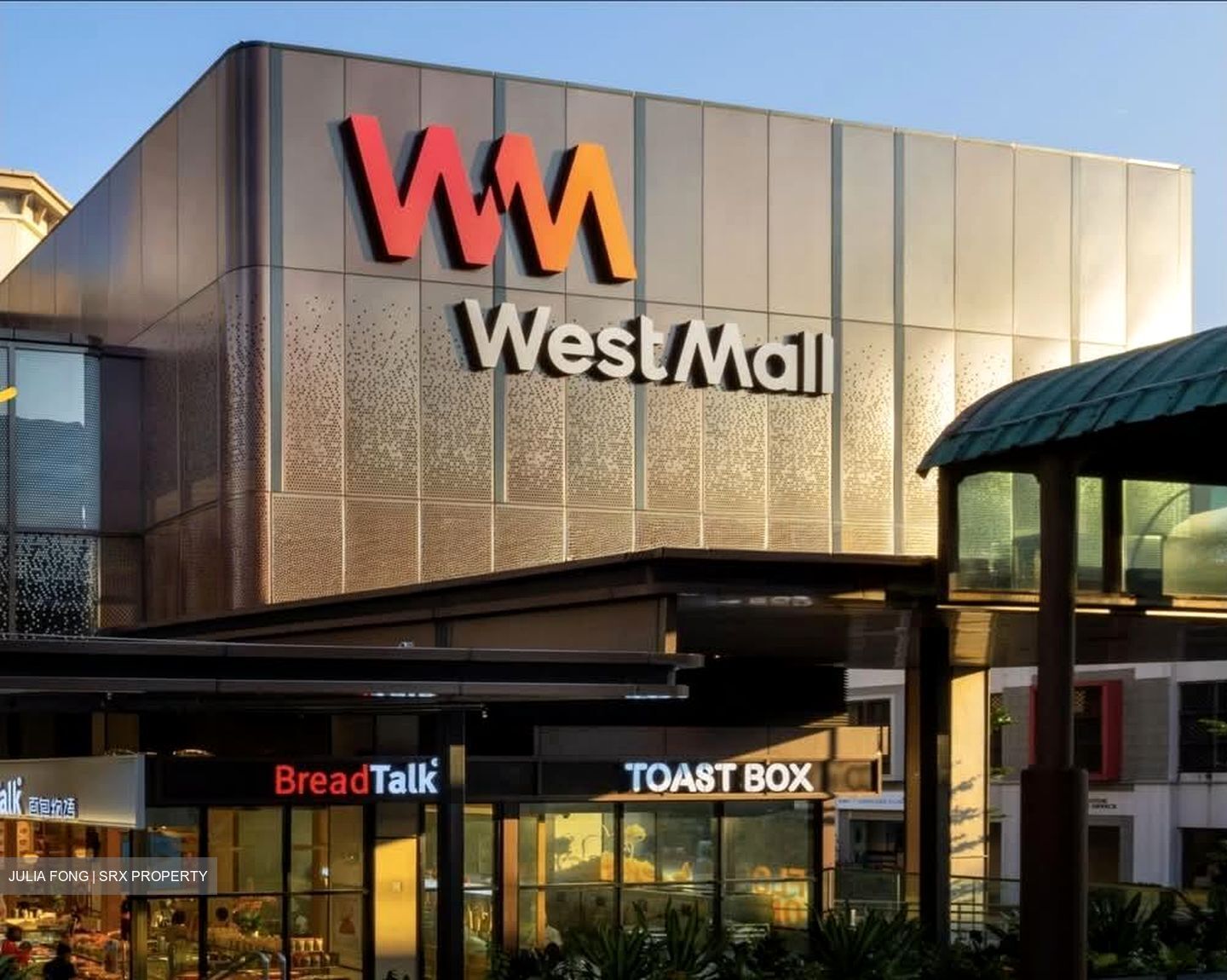 West Mall (D23), Shop House #556647331